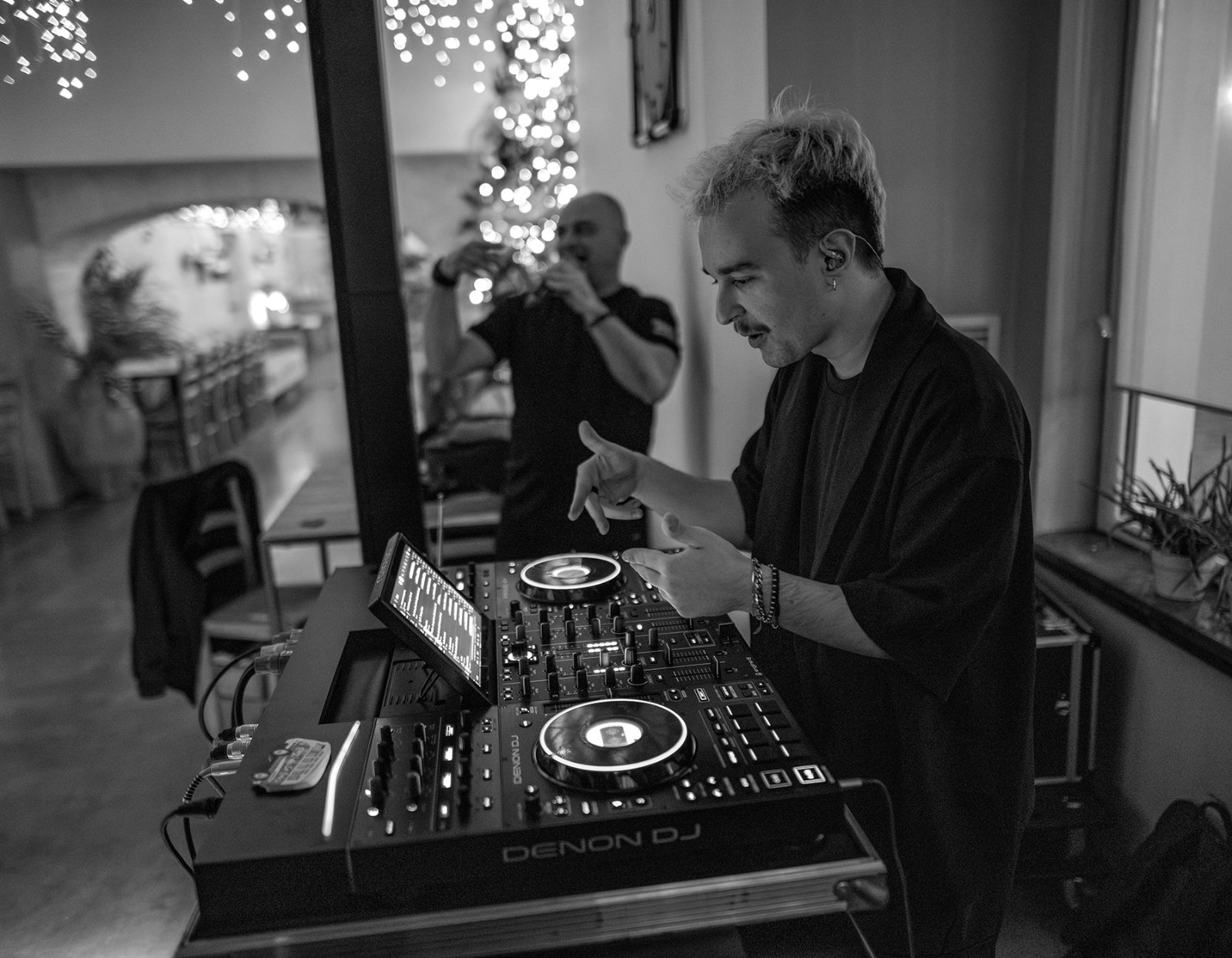 Mattia Nardi – DJ, Agenzia EnzinoSting